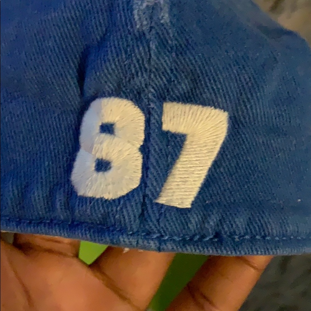 Baseball hat - Picture 3 of 3